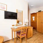 Hotell Gastland M1 & Conference Center