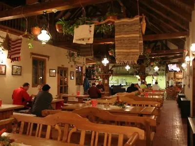 酒店 Gastland M1 & Conference Center